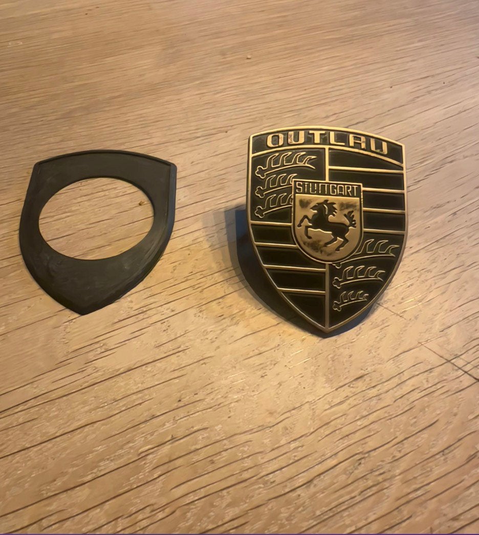 Porsche Outlaw Embleem - Uniek en Stijlvol, Ophalen of Verzenden, Zo goed als nieuw