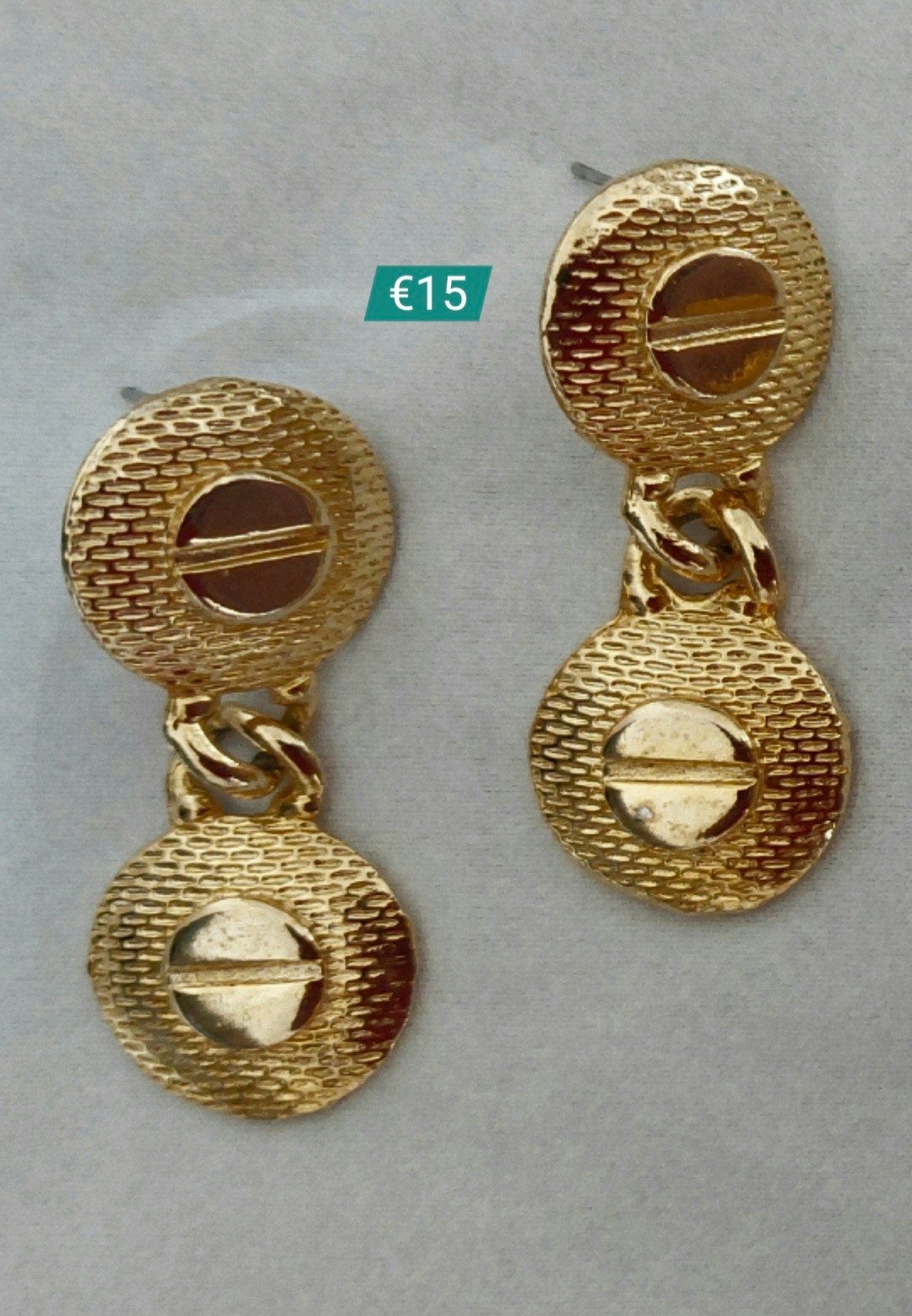 Oorbel voor €15, Sieraden, Tassen en Uiterlijk, Ophalen of Verzenden, Zo goed als nieuw, Overige materialen, Knopjes of Stekers