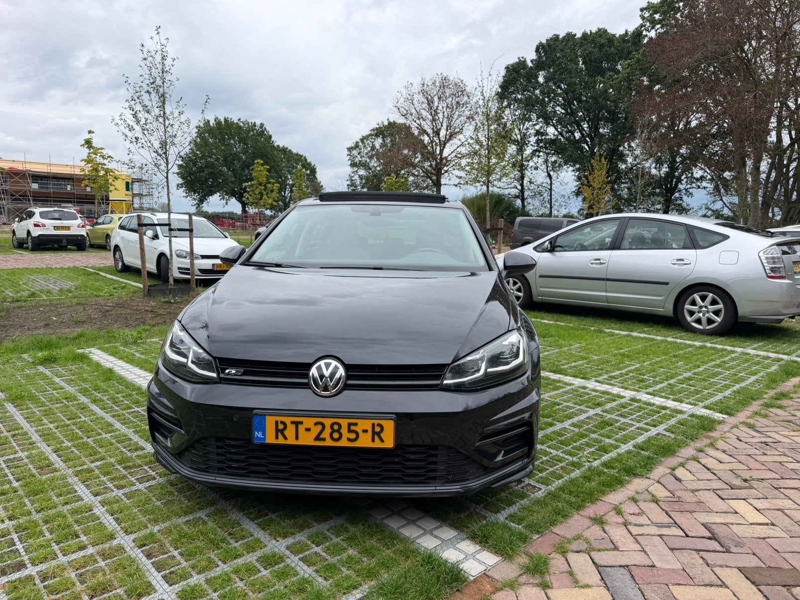 Volkswagen Golf Highline Business R 1.5 TSI 150pk 7-DSG, Auto's, Dealer onderhouden, Stof, 1498 cc, Zwart