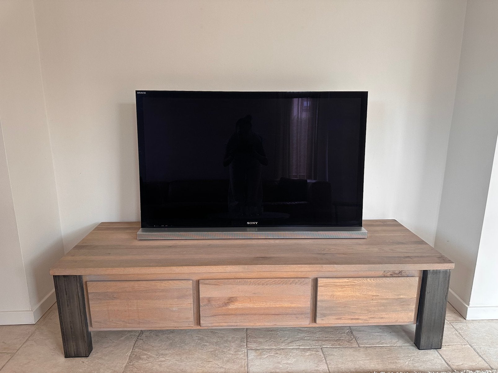 Stoer industrieel tv-meubel, Ophalen, Gebruikt, Overige materialen, 150 tot 200 cm