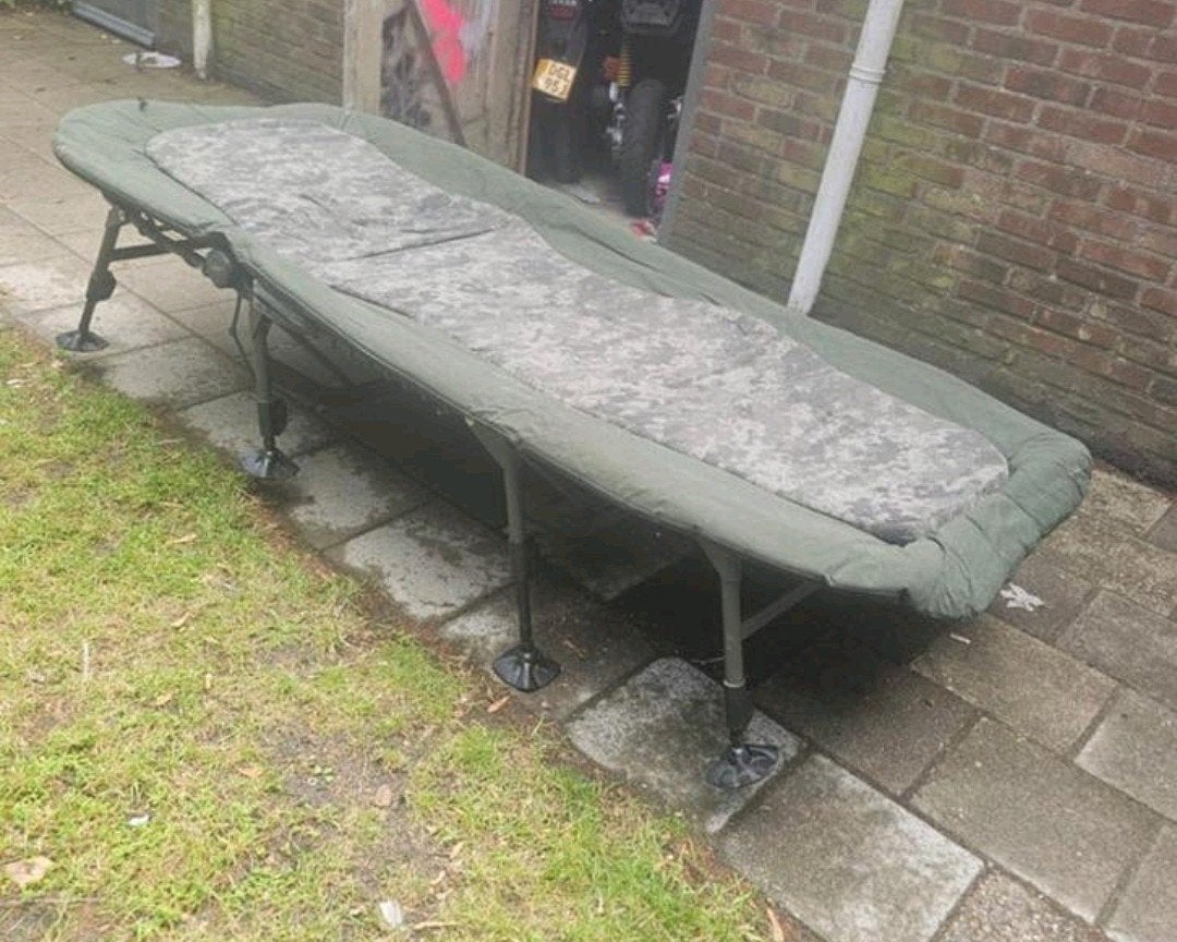 Comfortabel Kampeerbed/Stretchbed - Ideaal voor Vissen, Ophalen of Verzenden, Gebruikt