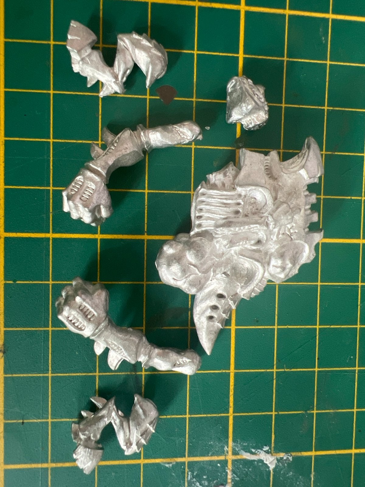 Warhammer 3e edition Biovore & 3 Spore Mines (Metaal), Hobby en Vrije tijd, Wargaming, Gebruikt, Figuurtje(s), Ophalen of Verzenden