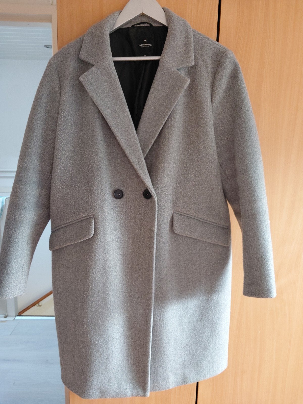 Lichtgrijze damesjas maat 44 - Clockhouse Outerwear, Ophalen, Maat 42/44 (L), Grijs, Gedragen