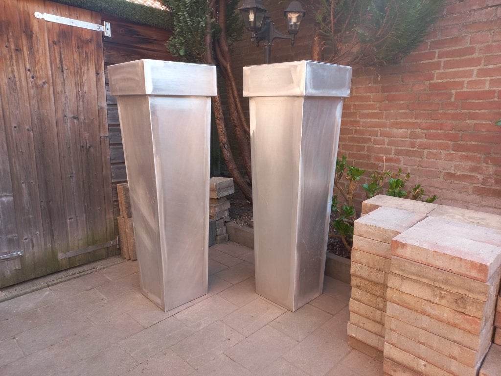 Bloempot/bloembak, 125cm hoog, metaal,  binnen en buiten, Ophalen, 125 cm, Zo goed als nieuw, Metaal