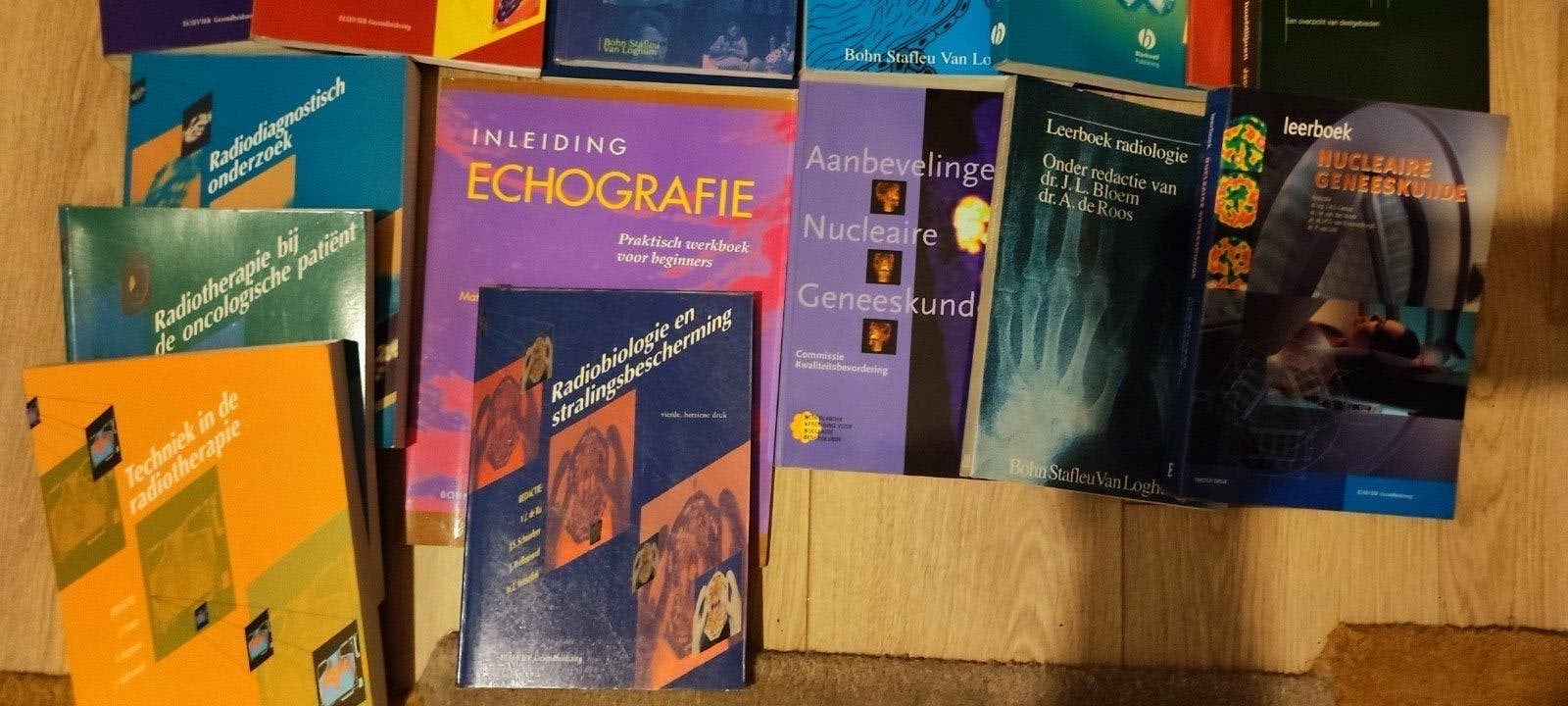 Mbrt studieboeken: Radiologie, Echografie, Nucleaire Gene, Boeken, Gelezen, Diverse auteurs, Beta, HBO