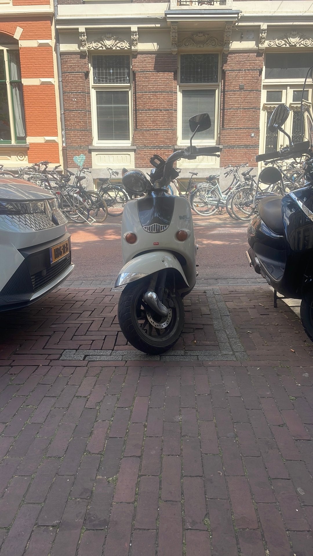 Betrouwbare Aprilia Mojito Custom (2006) – Start & rijdt, Fietsen en Brommers, Ophalen, Zo goed als nieuw, Benzine, Overige merken