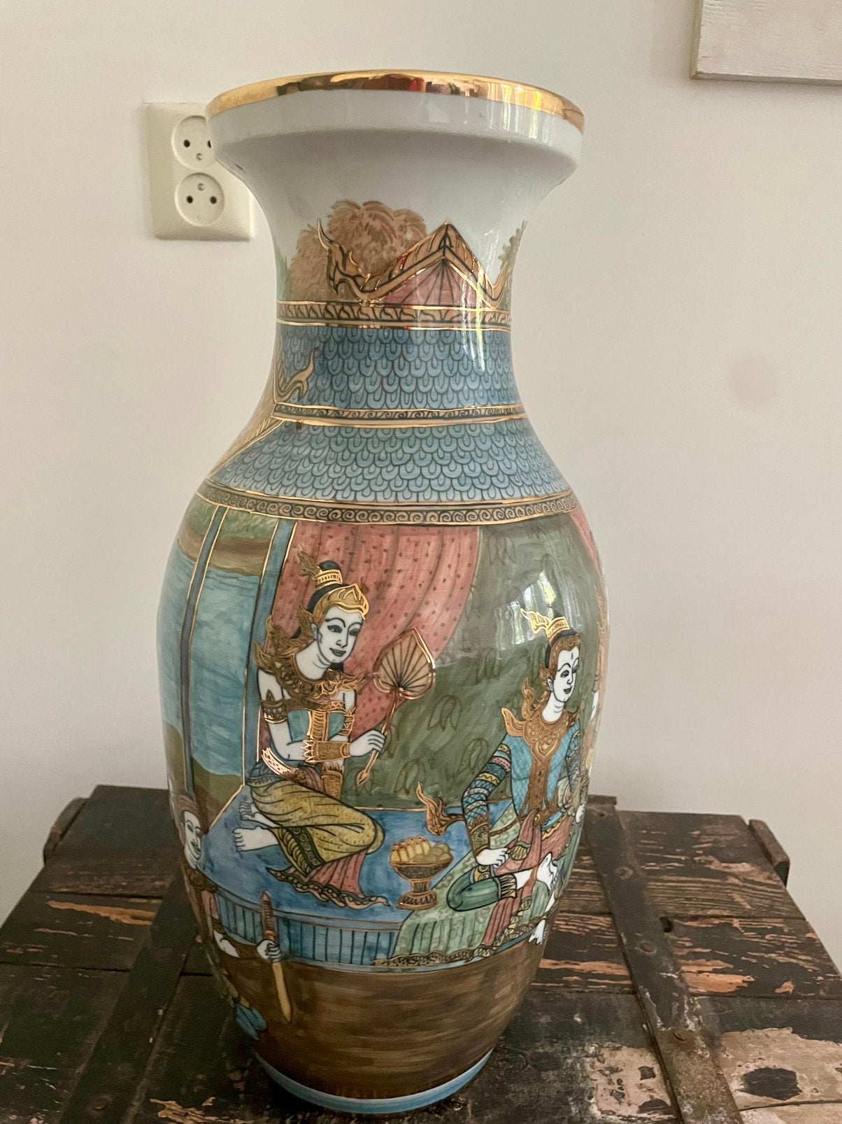 Thaise handbeschilderde vaas - Uniek en onbeschadigd, Antiek en Kunst, Ophalen