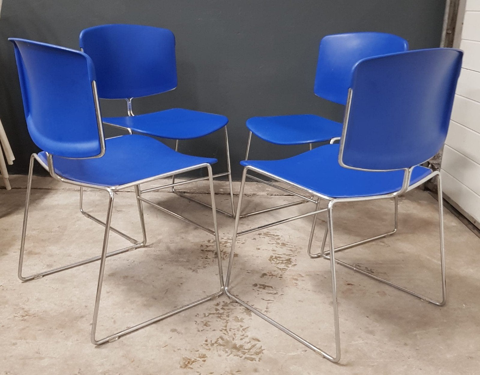 nog 1 x max stacker vintage stoel stackchair retro blauw, Ophalen of Verzenden, Zo goed als nieuw, Blauw, Vijf, Zes of meer stoelen