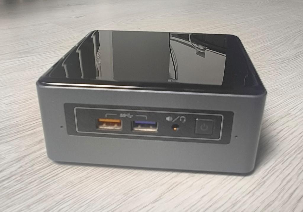 Intel NUC Kit NUC6CAYH inclusief stroomadapter/voeding, Computers en Software, Desktop Pc's, Gebruikt, 8 GB, Minder dan 2 Ghz