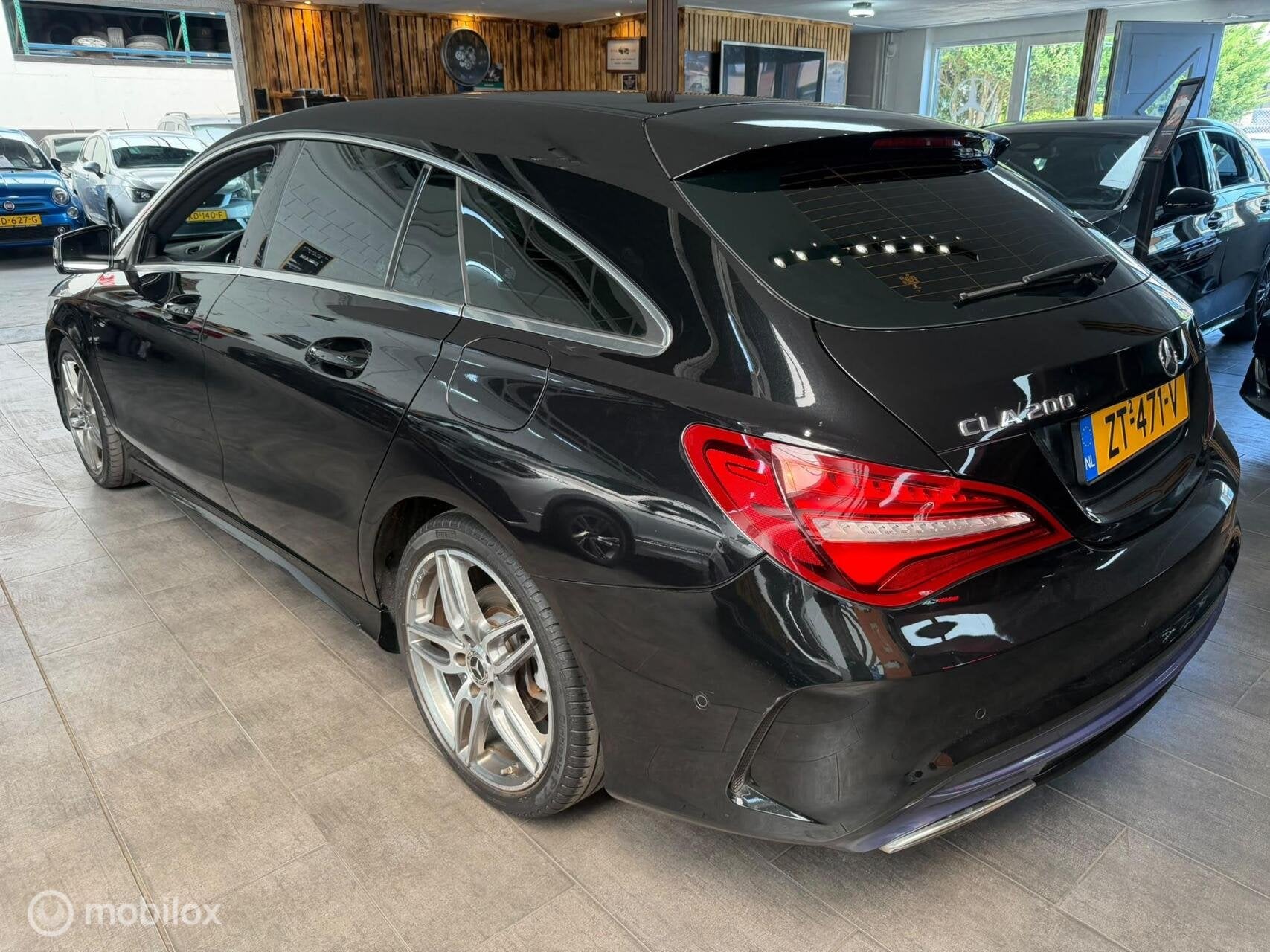Mercedes CLA-klasse Shooting Brake 200 Prestige| Amg Line, Auto's, CLA, 730 kg, Gebruikt, Euro 6