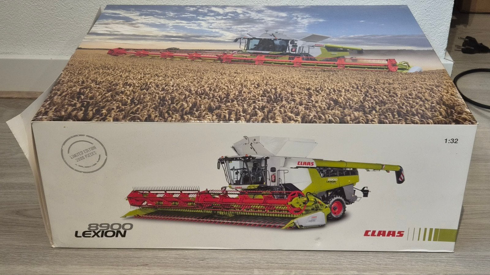 Claas Lexion 8900 TT Marge Models limited edition 2000 stuks, Hobby en Vrije tijd, Overige merken, ., Tractor of Landbouw, Marge Models