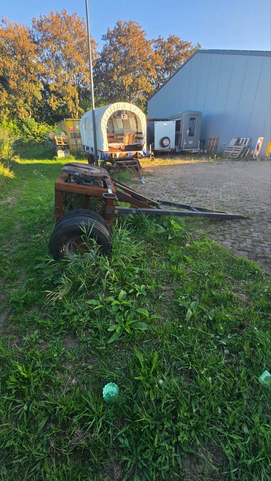 Dolly met schotel voor oplegger, Ophalen of Verzenden