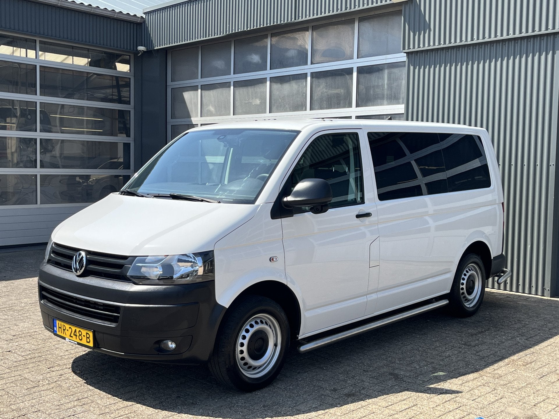 Volkswagen Transporter Kombi 2.0 TDI L1H1 140pk DSG Automaat, Euro 5, Stof, Gebruikt, 2500 kg