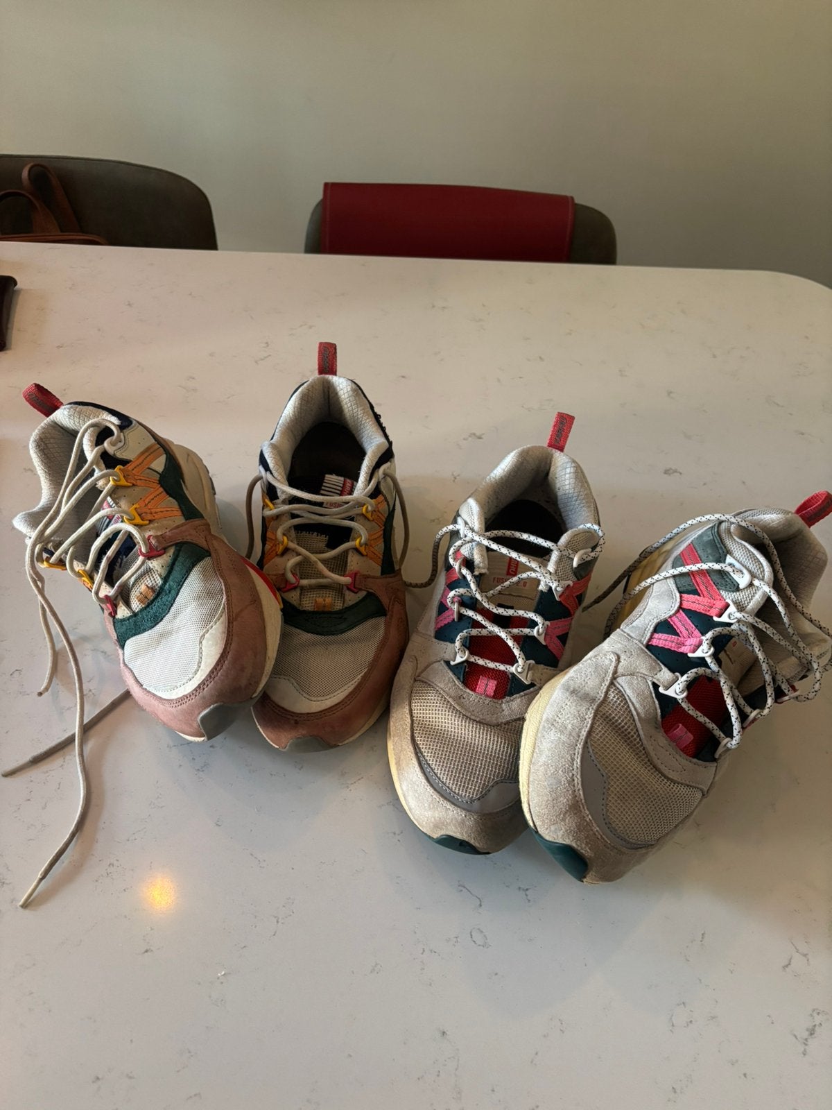 Twee paar Karhu sneakers (sportschoenen), Ophalen, Gedragen, Maat 46 (S) of kleiner, Overige kleuren