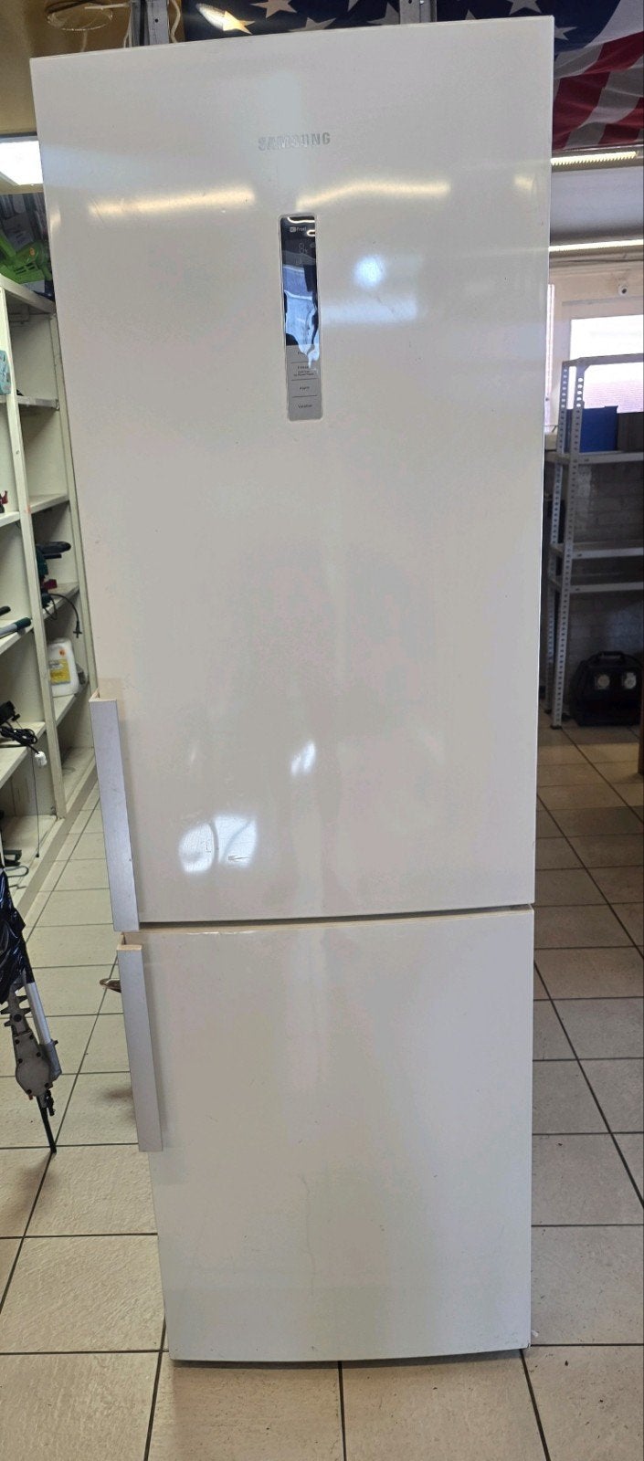 zgan Samsung No Frost koelvriescombinatie met garantie, Witgoed en Apparatuur, Ophalen, 200 liter of meer, Met aparte vriezer