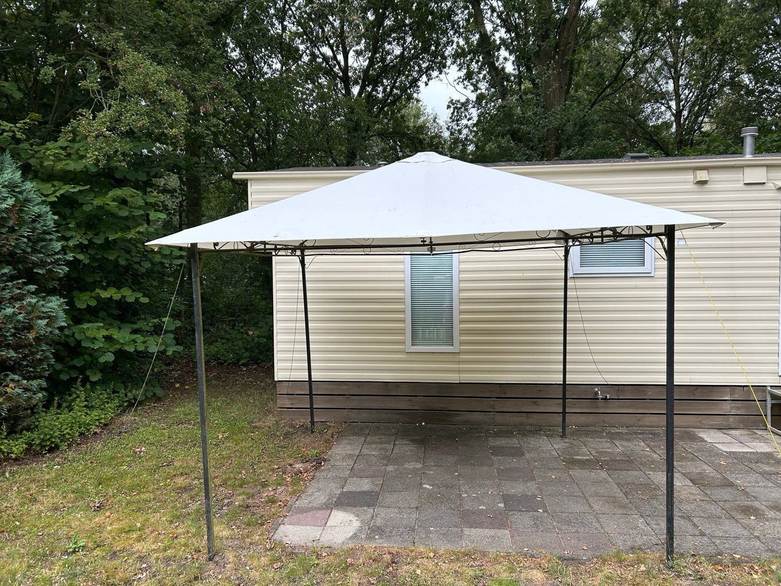Zonnescherm, prieel voor tuin of terras, Ophalen, Gebruikt, Partytent, Minder dan 4 meter