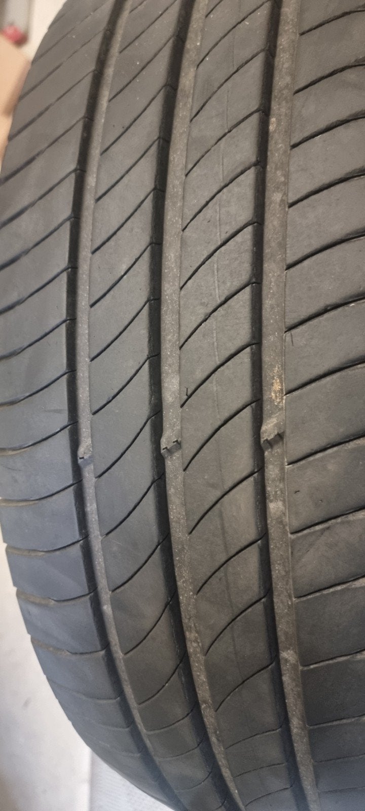 2x Michelin Agilis 235/60 R17C banden (gebruikt), Ophalen, Gebruikt