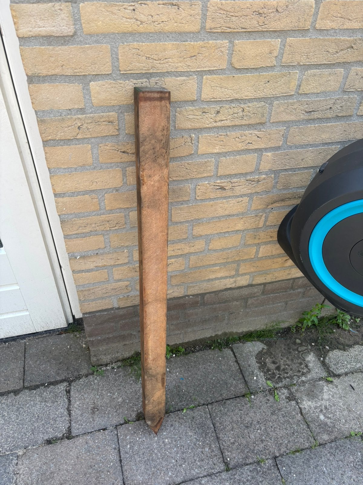 16x Azobe hardhout piketpalen 6x6x100, Tuin en Terras, Palen, Balken en Planken, Ophalen, Palen, Zo goed als nieuw, Hardhout