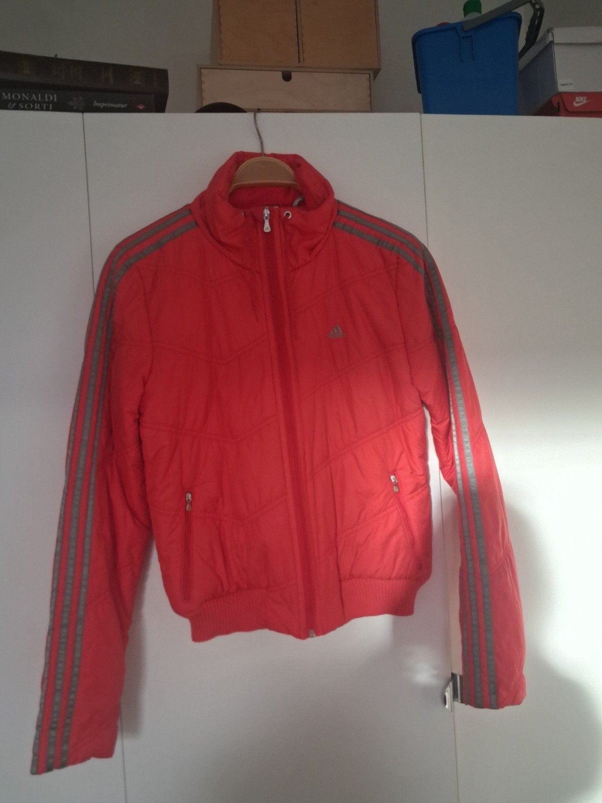 Adidas ClimaProof Puffer Jas Maat 40, Maat 38/40 (M), Adidas, Ophalen of Verzenden, Zo goed als nieuw