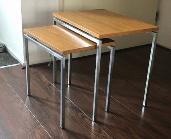 2 Nesting Tafeltjes, Minder dan 55 cm, Rond, Zo goed als nieuw, Ophalen