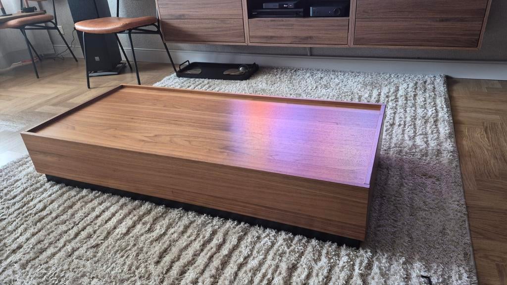 Strakke VT Wonen salontafel, Ophalen