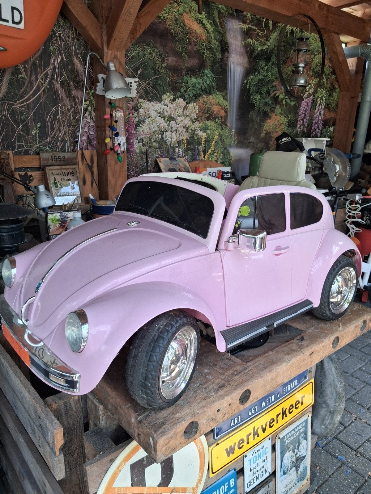 Roze Volkswagen Kever elektrische kinderauto, Kinderen en Baby's, Ophalen of Verzenden, Gebruikt, Afstandsbediening