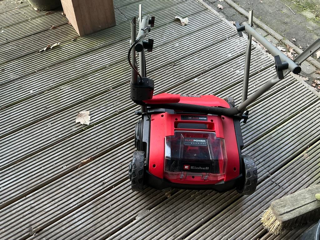 Einhell verticuteermachine, zo goed als nieuw., Ophalen, Zo goed als nieuw, Elektrisch