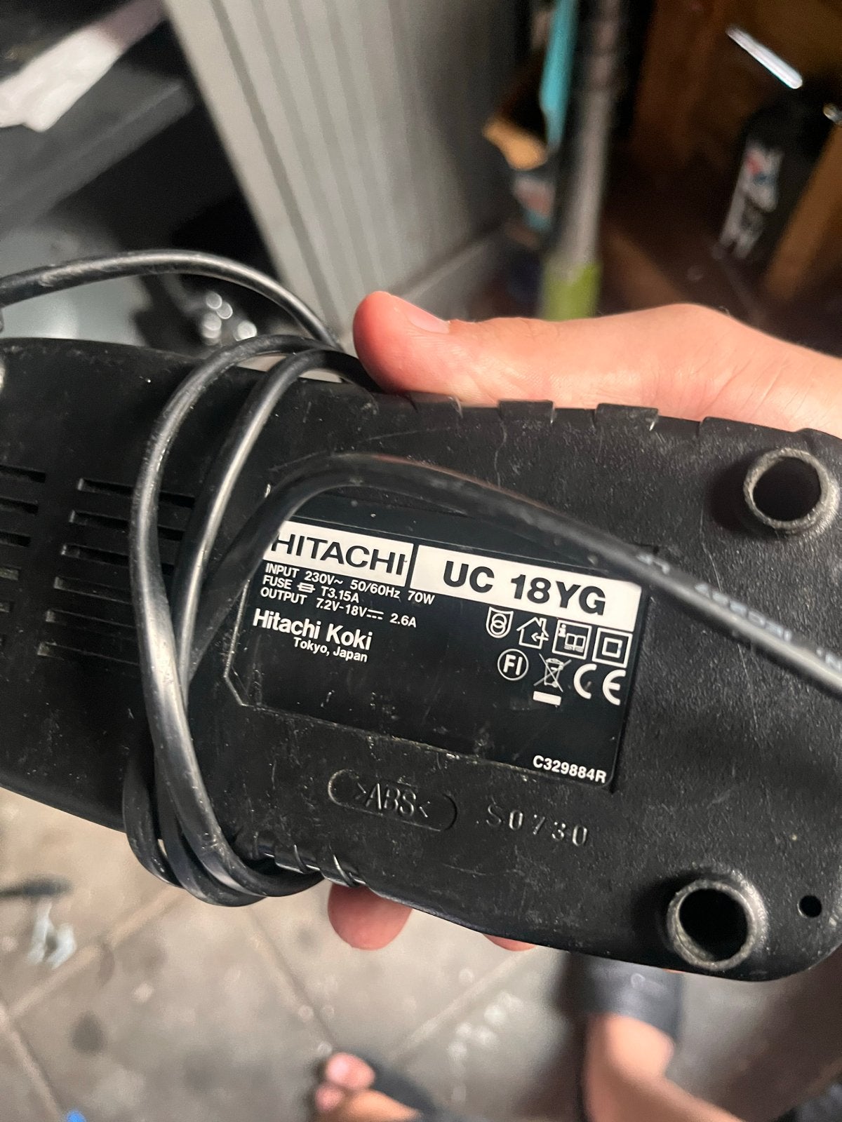 Hitachi UC 18YG Acculader voor Ni-Cd batterijen, Ophalen of Verzenden, Gebruikt