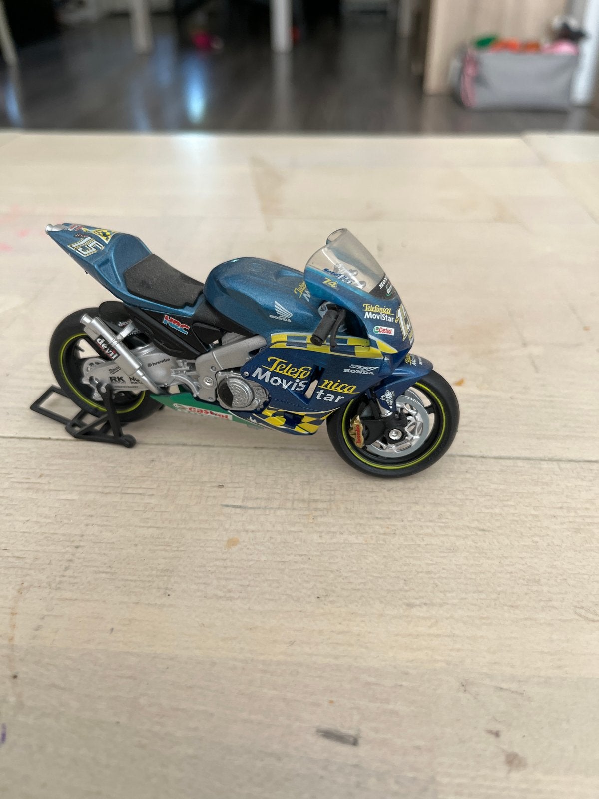 Honda Movistar Telefónica MotoGP modelmotor, Overige merken, 1:50 of kleiner, Overige typen, Ophalen of Verzenden