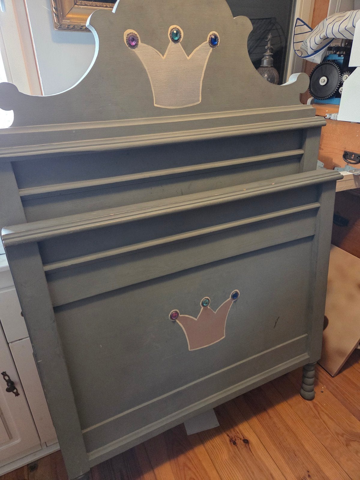 kinderbed met kroon design - Grijs, Ophalen, Gebruikt, Eenpersoons, Overige maten