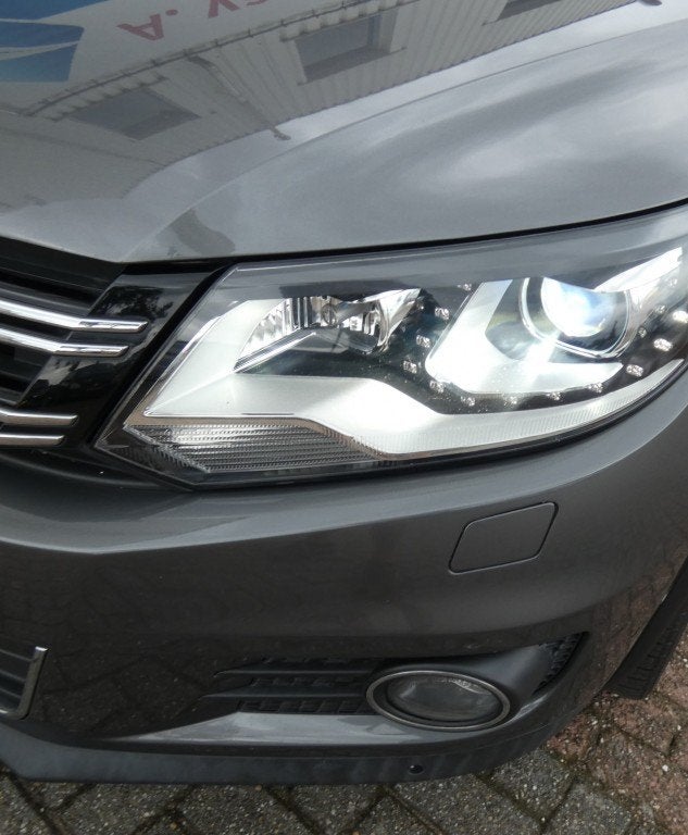 Volkswagen TIGUAN 2.0 TSI R-Line 4MOTION Automaat,Pano,Camer, Automaat, Euro 5, Gebruikt, 4 cilinders