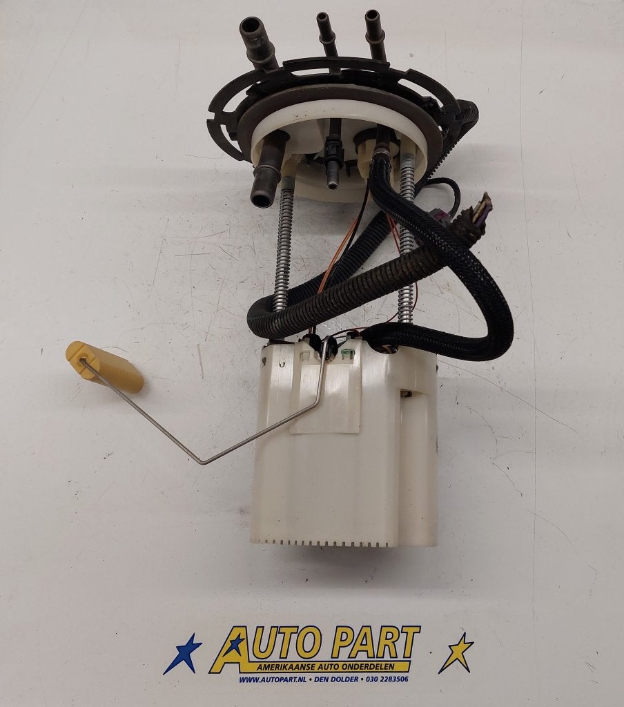 Chevrolet Tahoe Hybrid benzinepomp 2008-2013, Gebruikt, Info@gm.com, Amerikaanse onderdelen, Ophalen of Verzenden