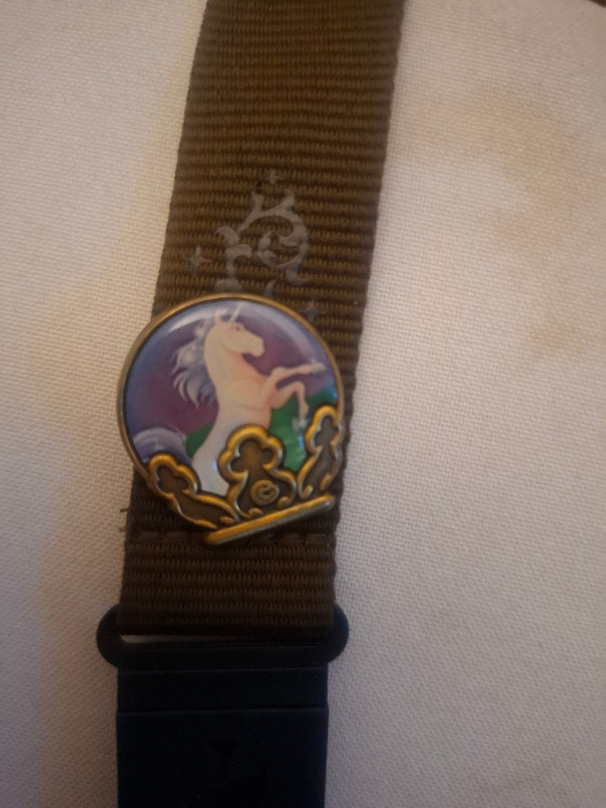 Efteling Symbolica Eenhoorn Pin, Ophalen, Zo goed als nieuw, Button of Speldje