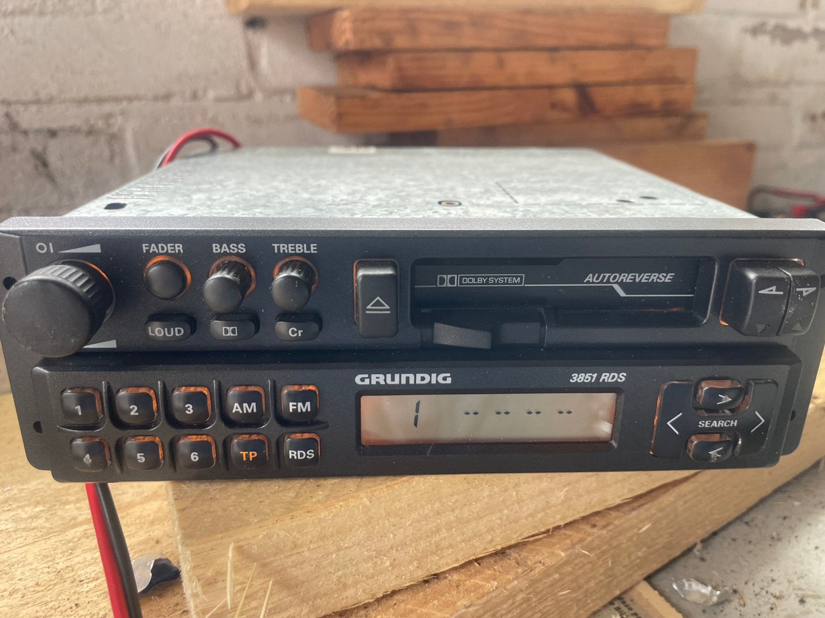 Grundig autoradio voor classic of youngtimer, incl. docs, Ophalen of Verzenden, Gebruikt