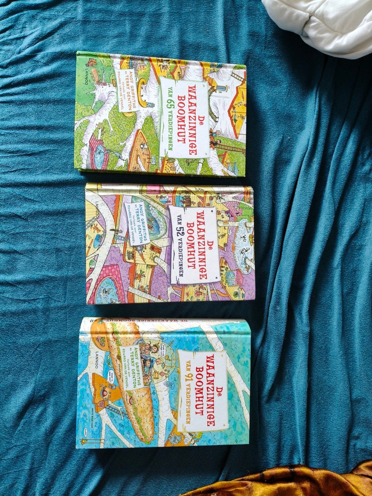 De Waanzinnige Boomhut. Deel 4, 5 en 7, Boeken, Ophalen of Verzenden, Zo goed als nieuw