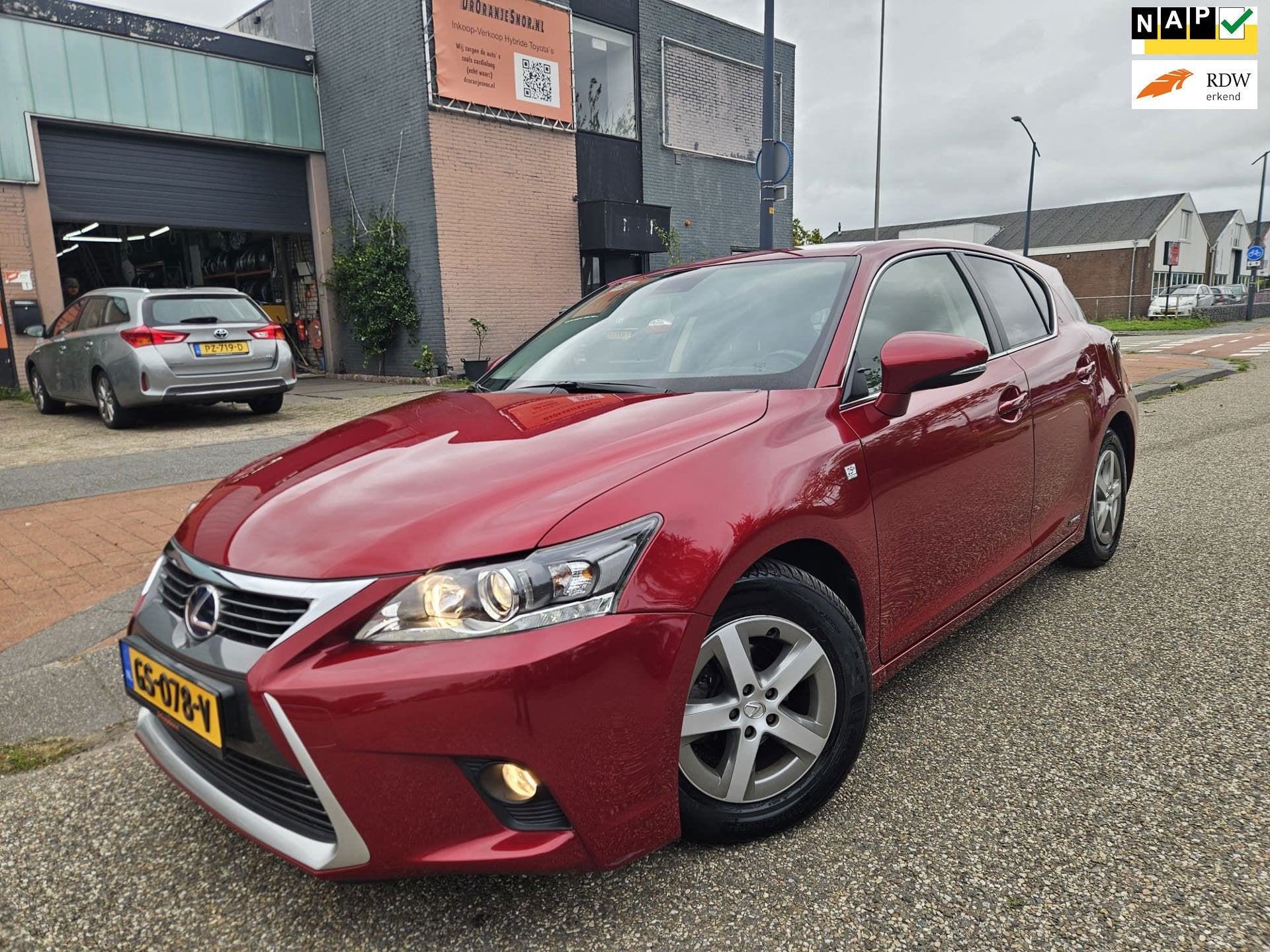 Lexus CT 200h 25th Edition GARANTIE, 28 km/l, Gebruikt, 4 cilinders, Origineel Nederlands