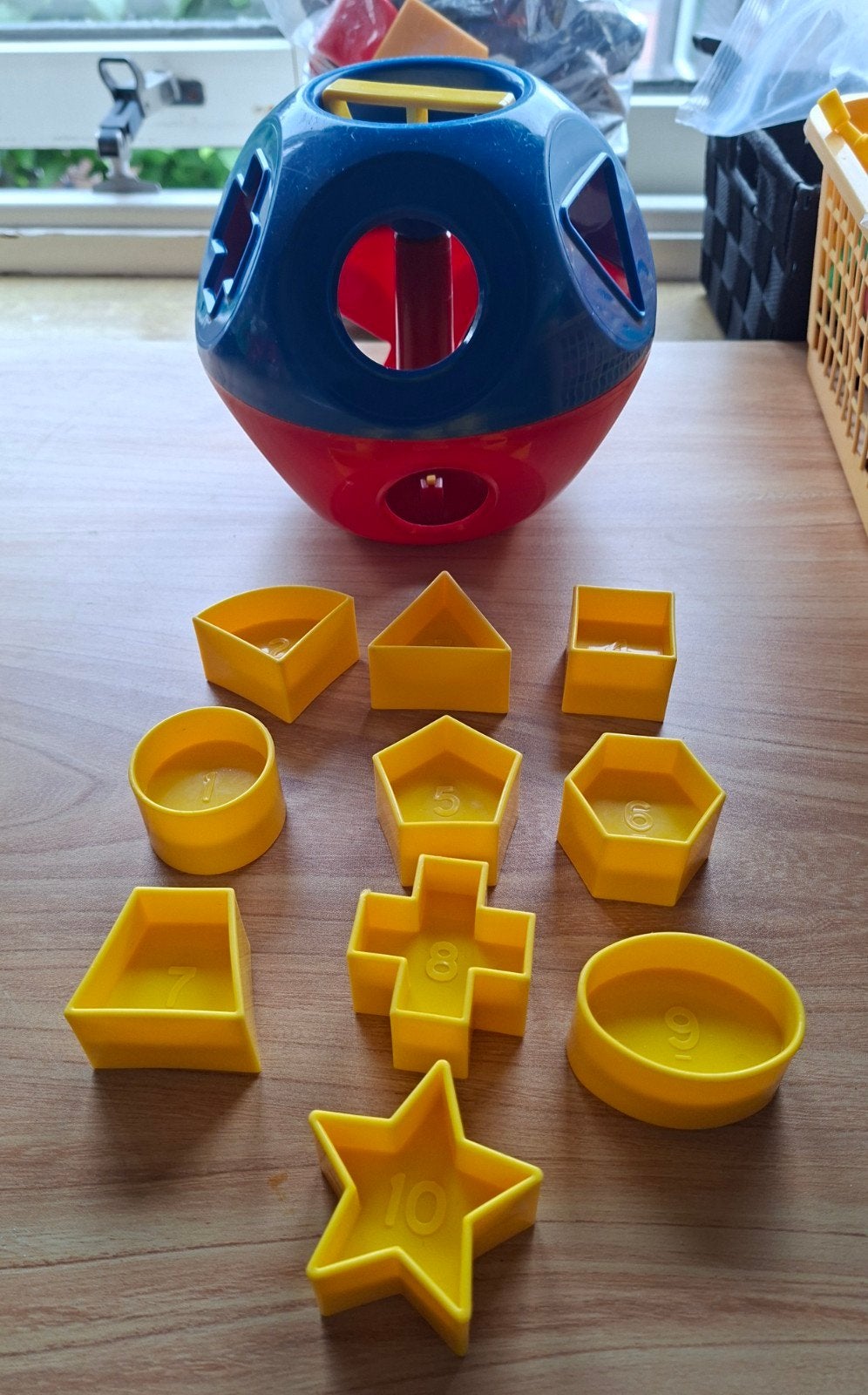 tupperware Shape-O vormenstoof compleet, Ophalen of Verzenden, Gebruikt, Rood, Overige typen