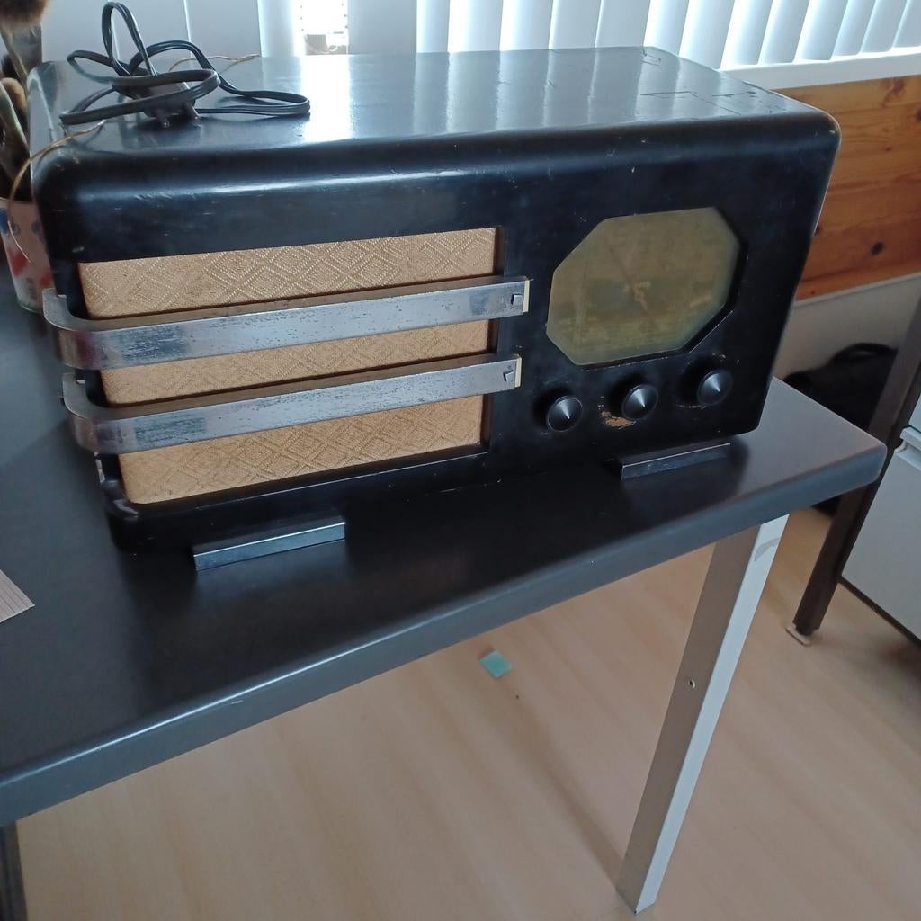 Antiek Radio - defect, Audio, Tv en Foto, Radio's, Ophalen, Niet werkend, Radio