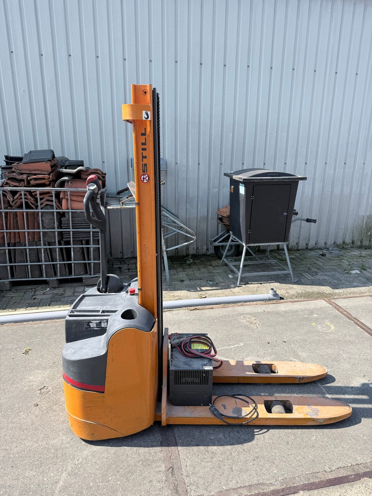 Still Stapelaar EGV 10 - 3 meter hefhoogte, incl. lader, Zakelijke goederen, Machines en Bouw | Heftrucks en Intern transport
