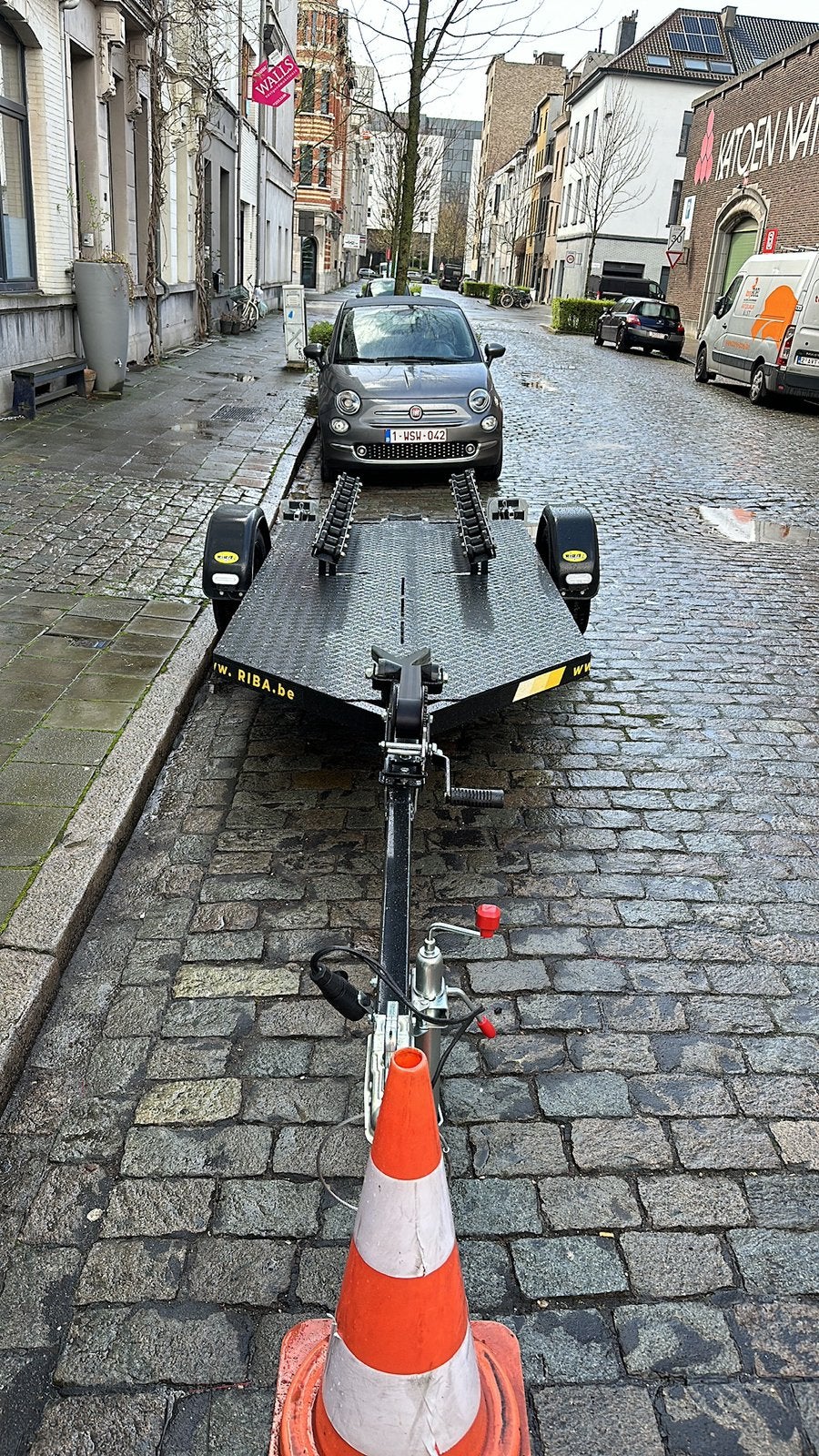 Riba trailer, Ophalen