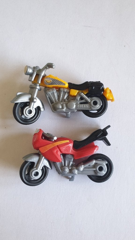 0426 ferrero k04n19 en k04n20 motoren geen bpz, Verzamelen, Verzenden, Overige typen