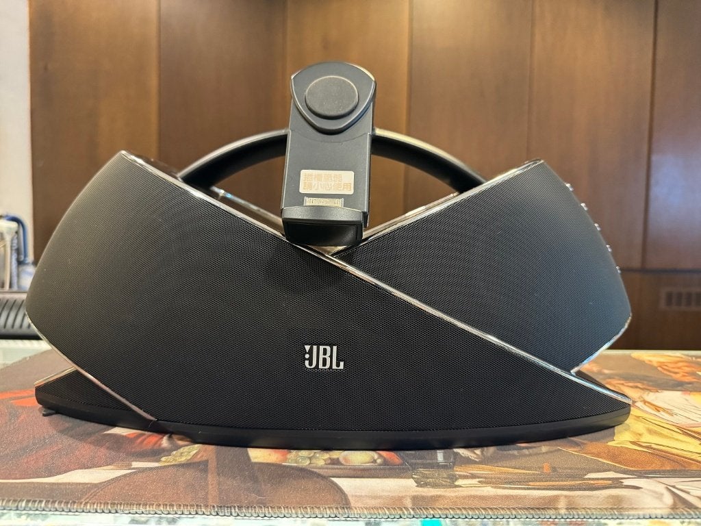 JBL ONBEAT XTREME Draadloos speakerdock voor iPhone en iPad, Audio, Tv en Foto, Ophalen, Slimme speaker, JBL, Zo goed als nieuw