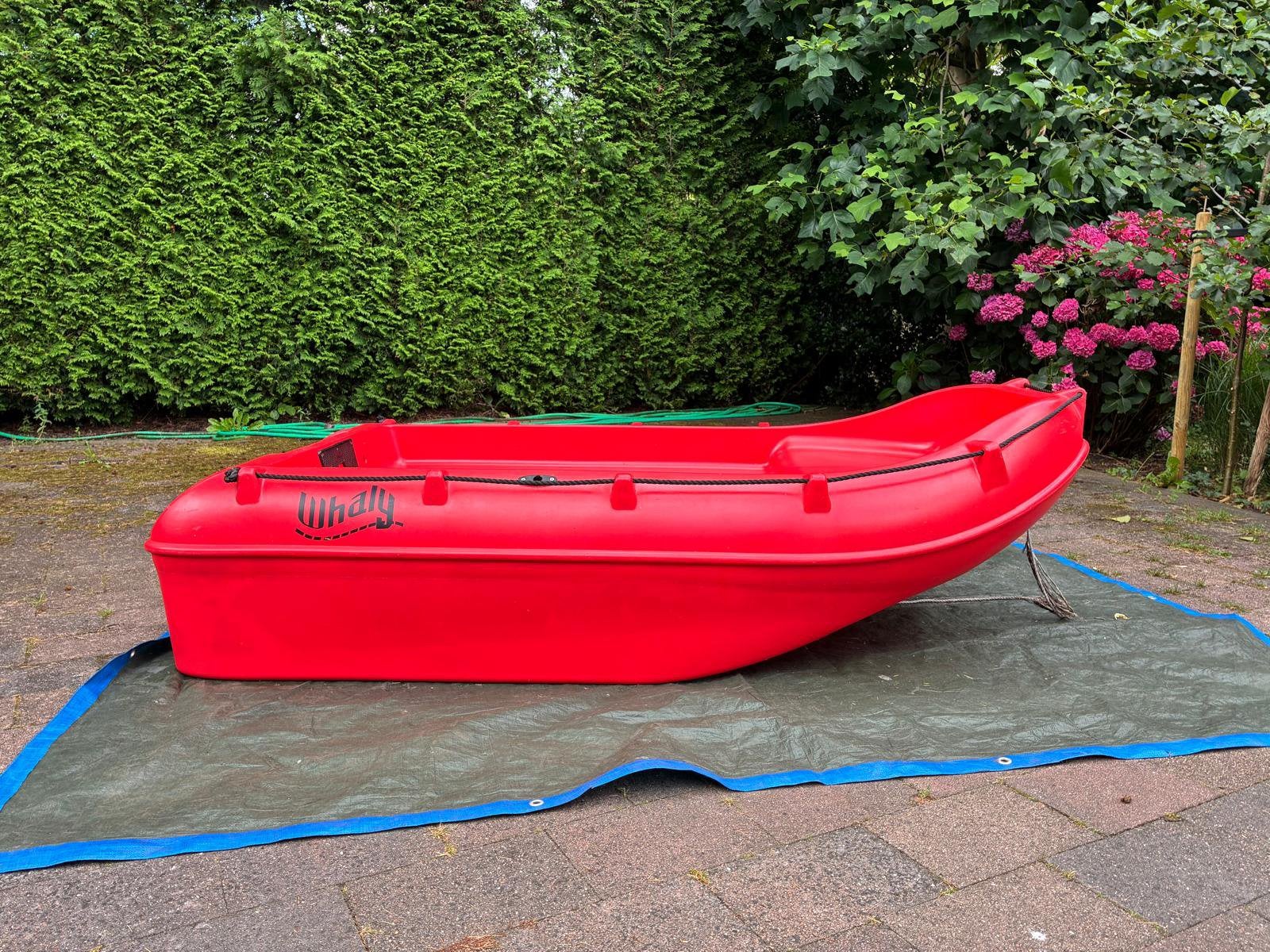 Whaly 210 rood, Ophalen, Zo goed als nieuw