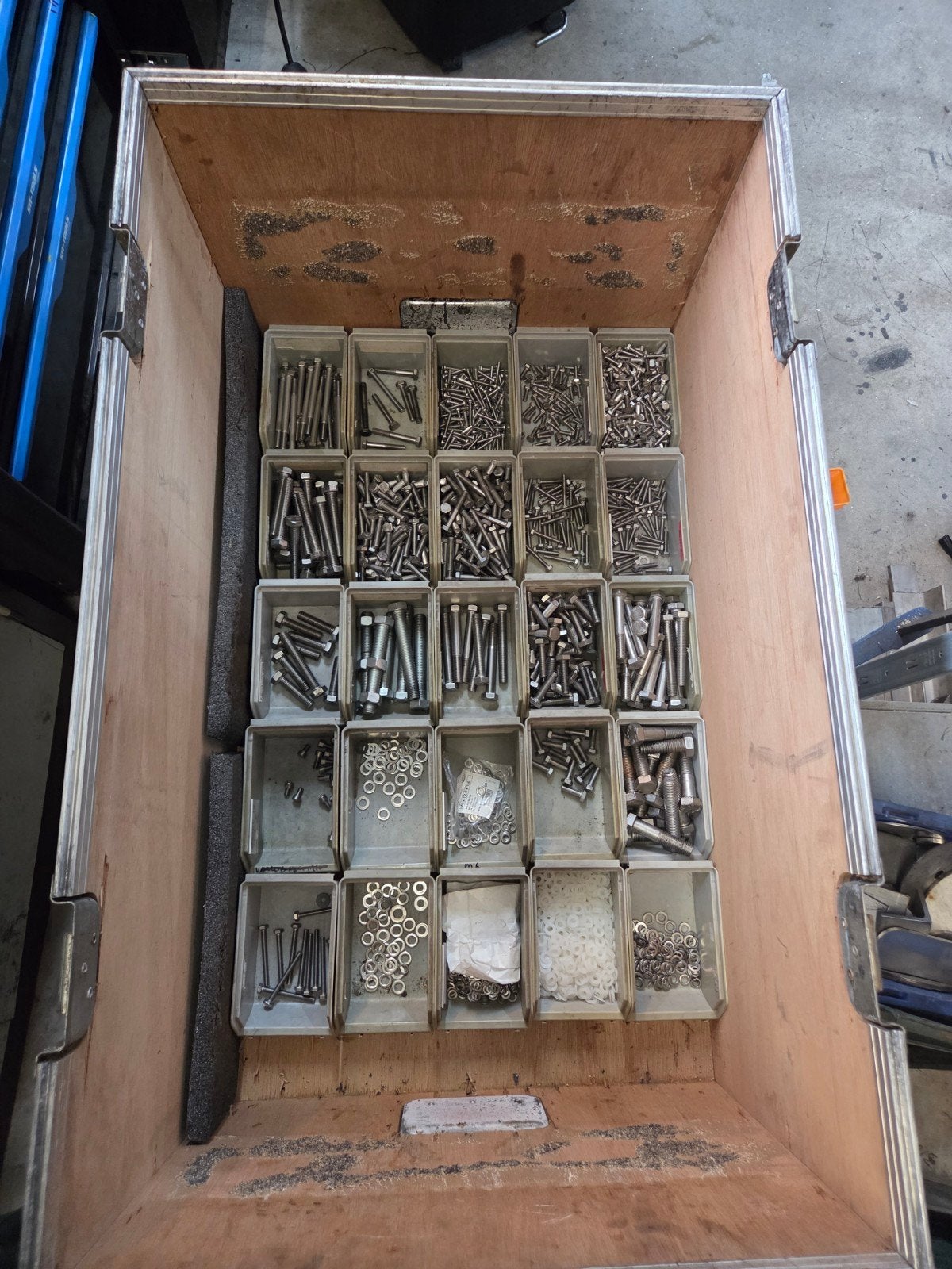 Diverse bouten  moer  rvs staal fitwerk, Ophalen, Bouten of Moeren, Rvs