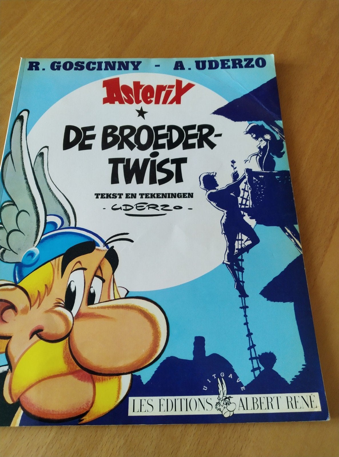 Asterix stripboeken - vijf titels, Complete serie of reeks, Ophalen of Verzenden, Gelezen, René Goscinny, Albert Uderzo