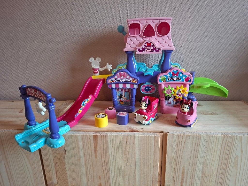 Vtech toet toet auto's Minnie Mouse ijssalon Sinterklaas, Kinderen en Baby's, Ophalen, Zo goed als nieuw, 2 tot 4 jaar
