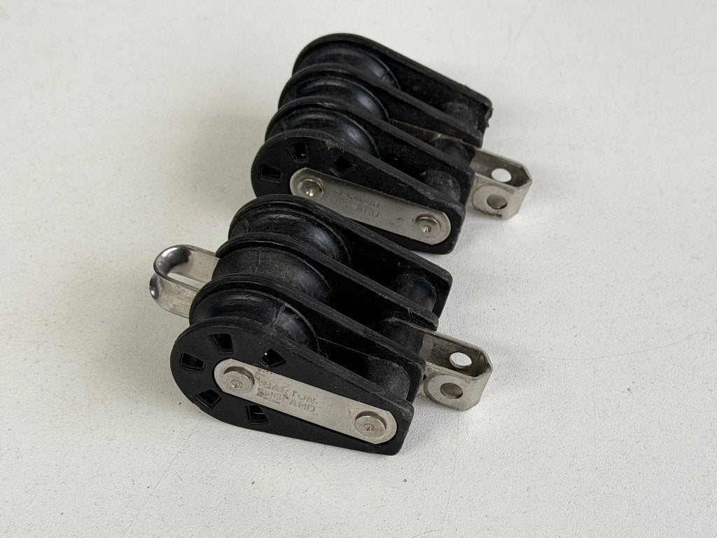 2 x Barton 3 schijfs blok 30 mm tot 8 mm, Watersport en Boten, Accessoires en Onderhoud, Ophalen of Verzenden, Gebruikt, Lijn of Blok