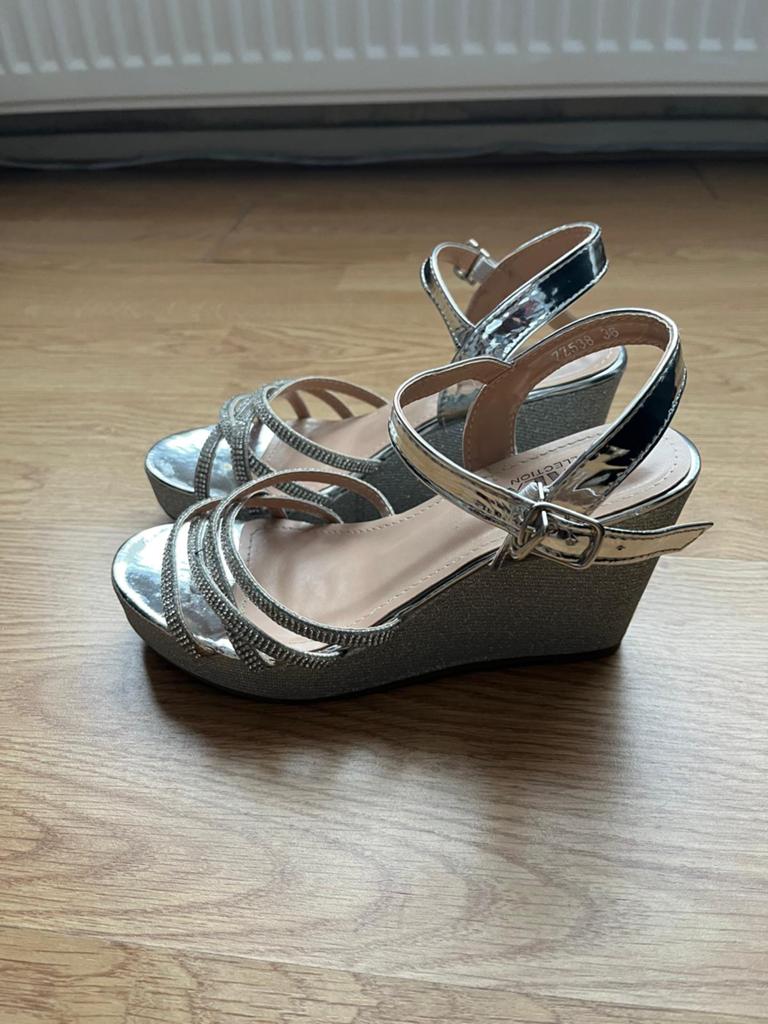 Schoenen  maat 36, Ophalen of Verzenden, Zo goed als nieuw, Schoentjes