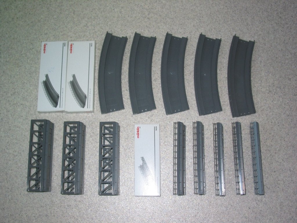 Märklin brugopritten voor C-rail, Wisselstroom, Gebruikt, Brug, Tunnel of Gebouw, Ophalen of Verzenden