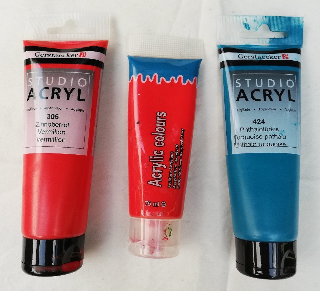 2 tubes Studio Acryl verf + 1 tube Acrylic colours, Hobby en Vrije tijd, Schilderen, Ophalen of Verzenden, Gebruikt, Acrylverf